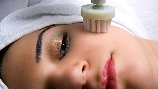 İbrahim Saraçoğlu Siyah Noktalar